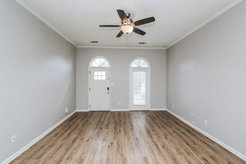 2219 Lake Hill Court - Photo 3 of 16