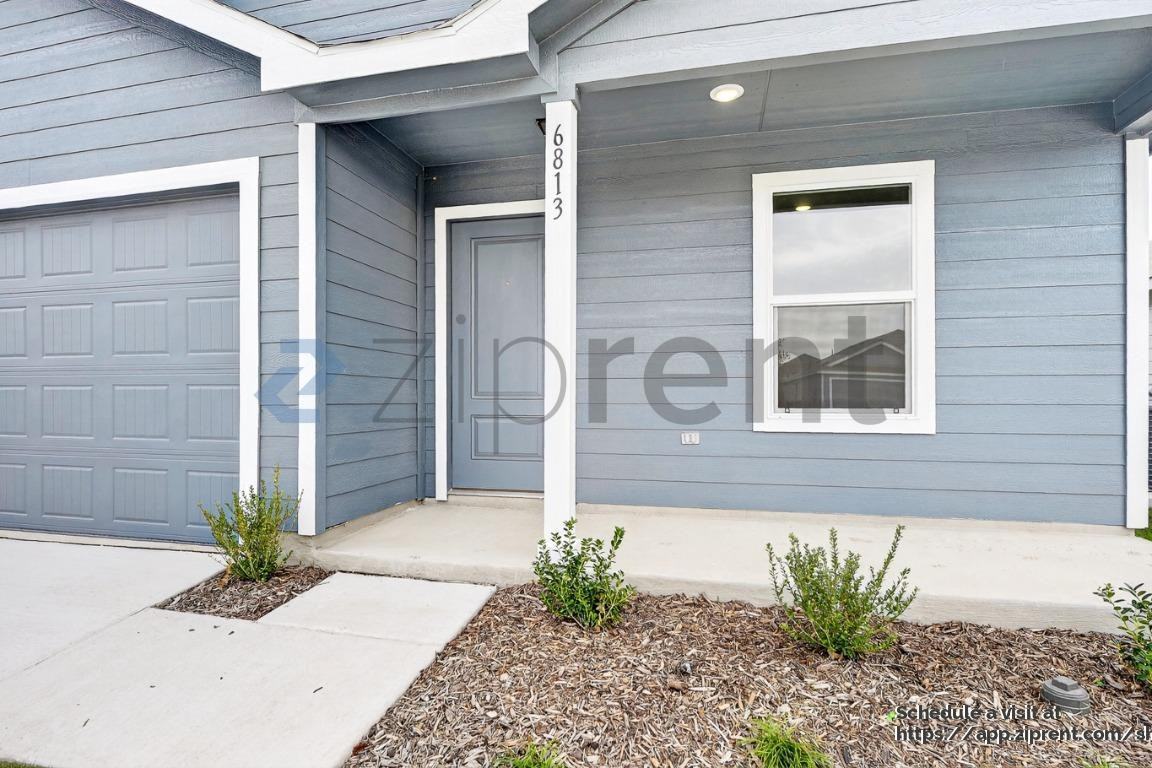 6813 Haines Dr - Photo 4 of 23