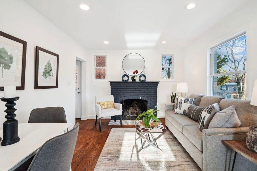 5643 Clay Pl Ne - Photo 3 of 27