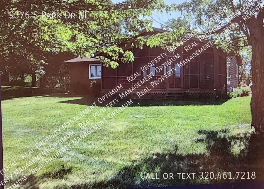 9376 S Park Dr Ne - Photo 4 of 16