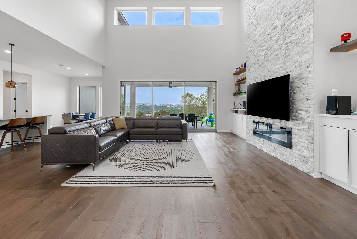 2612 War Wagon Way #2612 - Photo 3 of 40