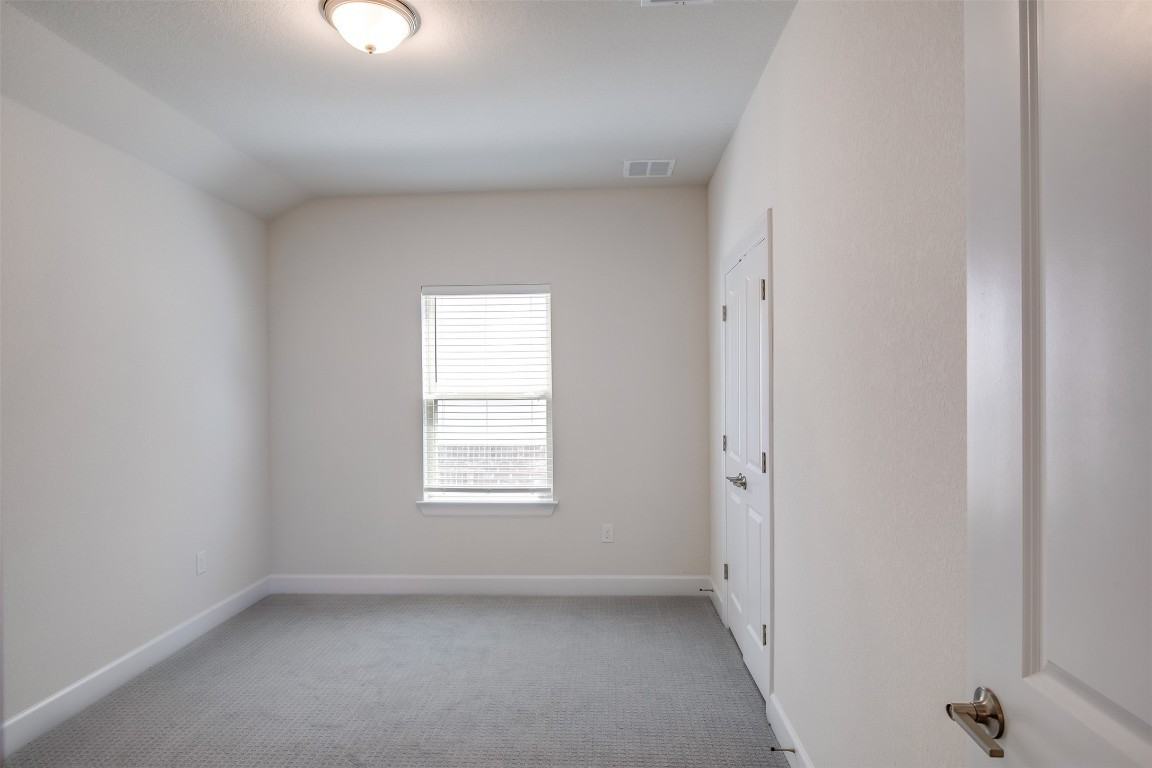 12706 Bloomington Dr #12706 - Photo 6 of 18