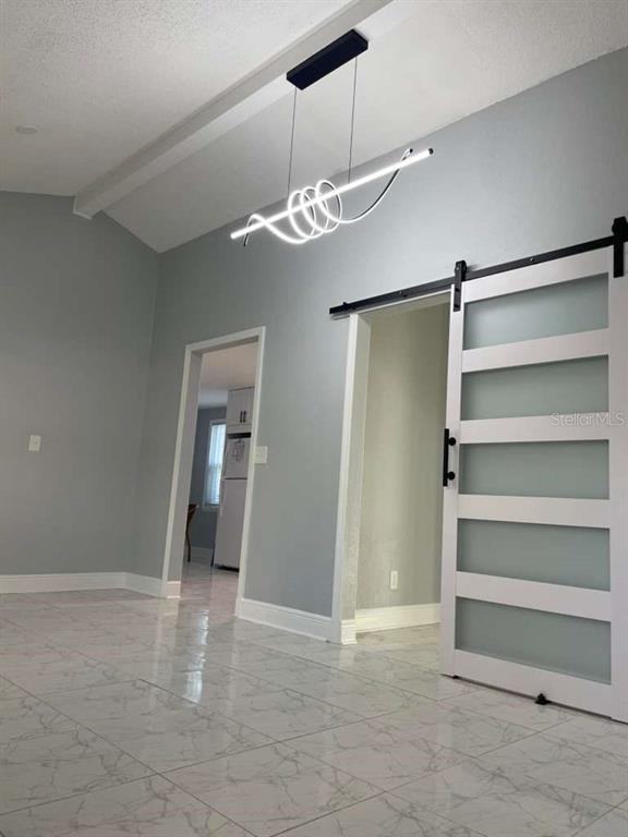 10106 Royal Acres Ct #10106 - Photo 5 of 27