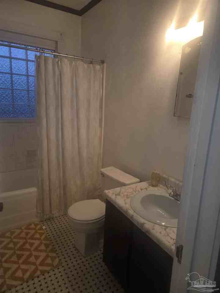 515 North Barcelona Street #515-4 - Photo 5 of 15