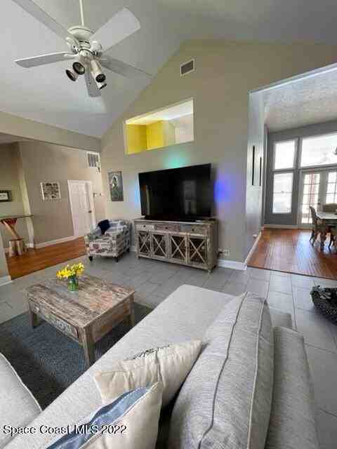 866 Spanish Wells Dr #866 - Photo 2 of 18