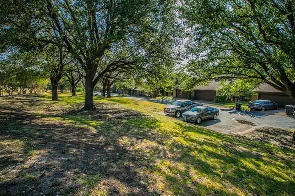 2804 Stewart Dr #2804-2906 - Photo 2 of 17