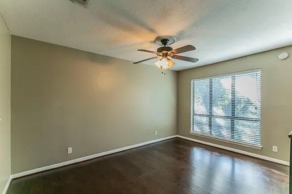 2804 Stewart Dr #2804-2906 - Photo 3 of 17