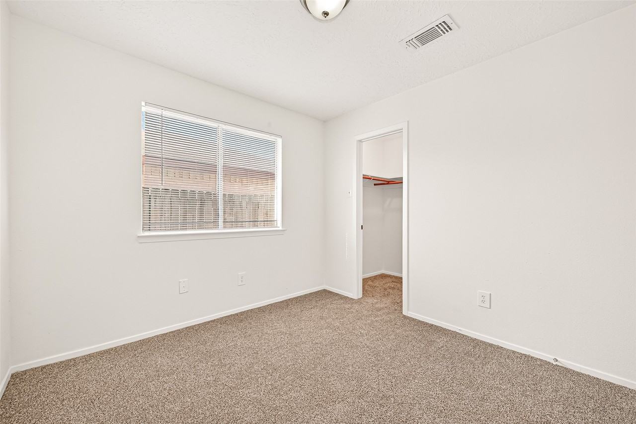 7107 Gettysburg Dr #7107 - Photo 2 of 40