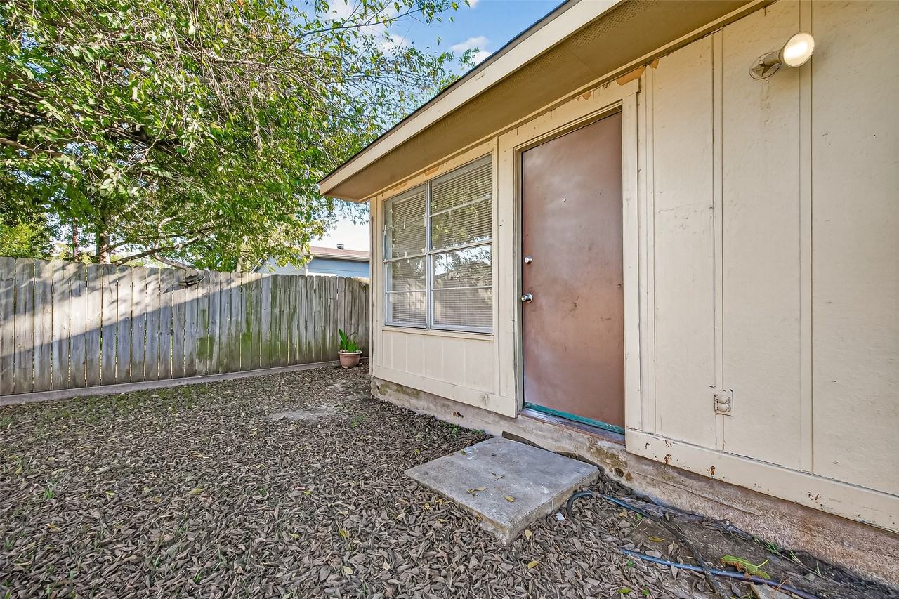 7107 Gettysburg Dr #7107 - Photo 6 of 40