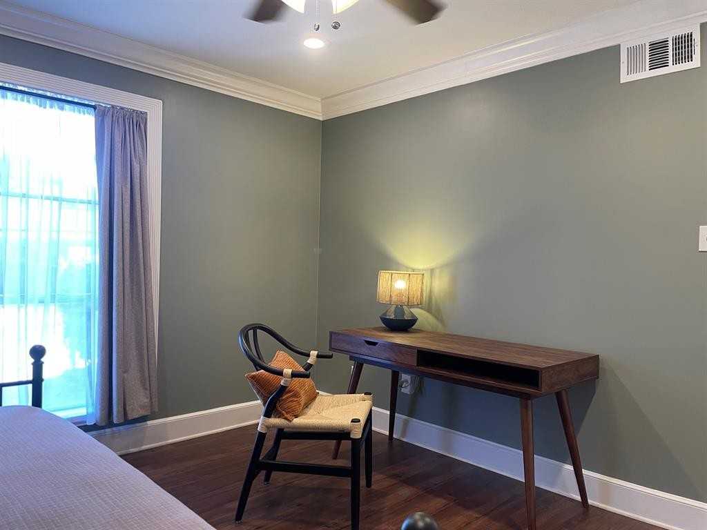 7911 Meadow Park Dr #7911 - Photo 2 of 23