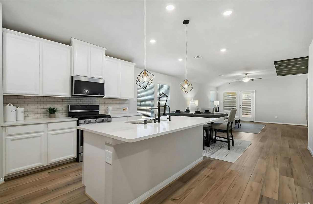 205 Cresta Cove Court #205