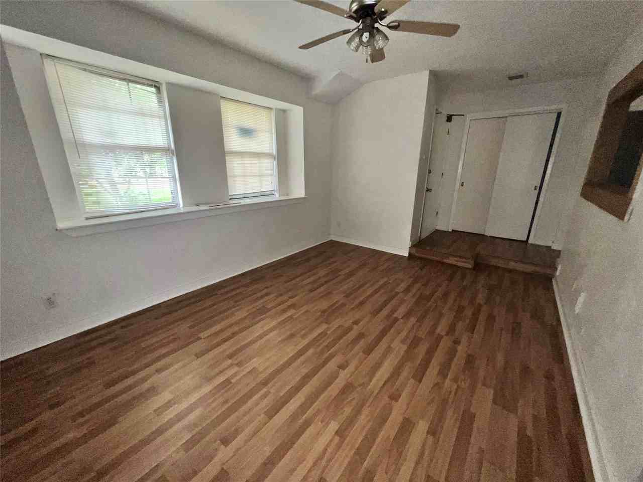 9157 White Oak Dr #9157 - Photo 5 of 14