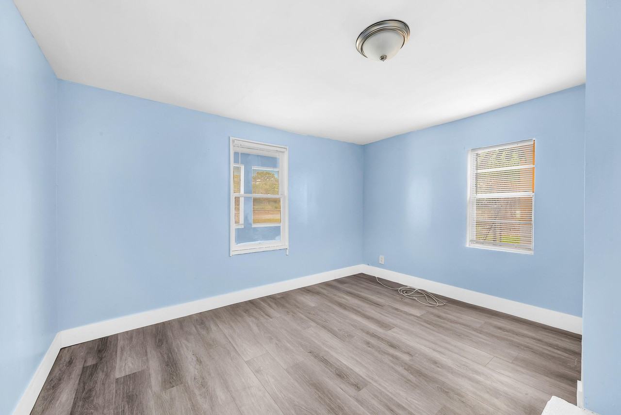 1497 Silver Beach Rd #1497 - Photo 3 of 14