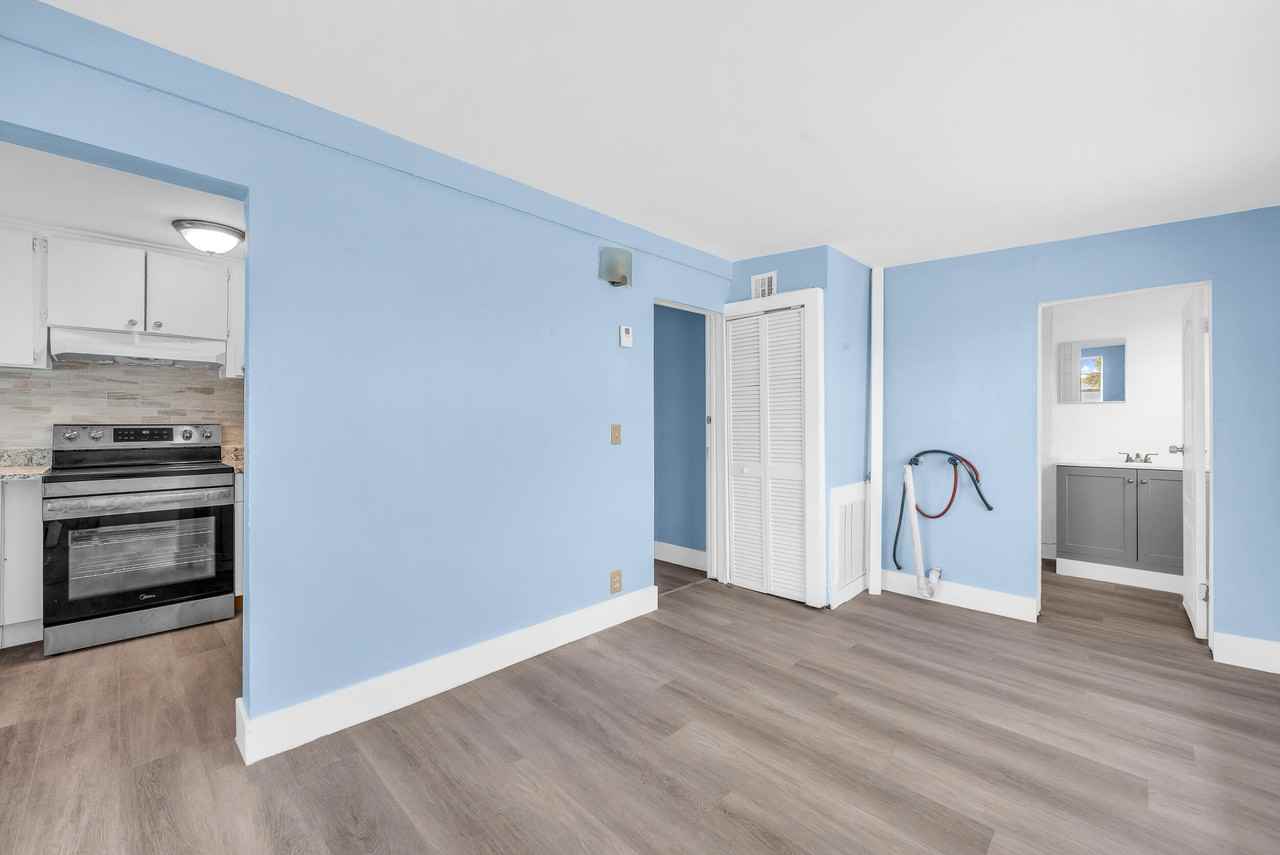 1497 Silver Beach Rd #1497 - Photo 7 of 14