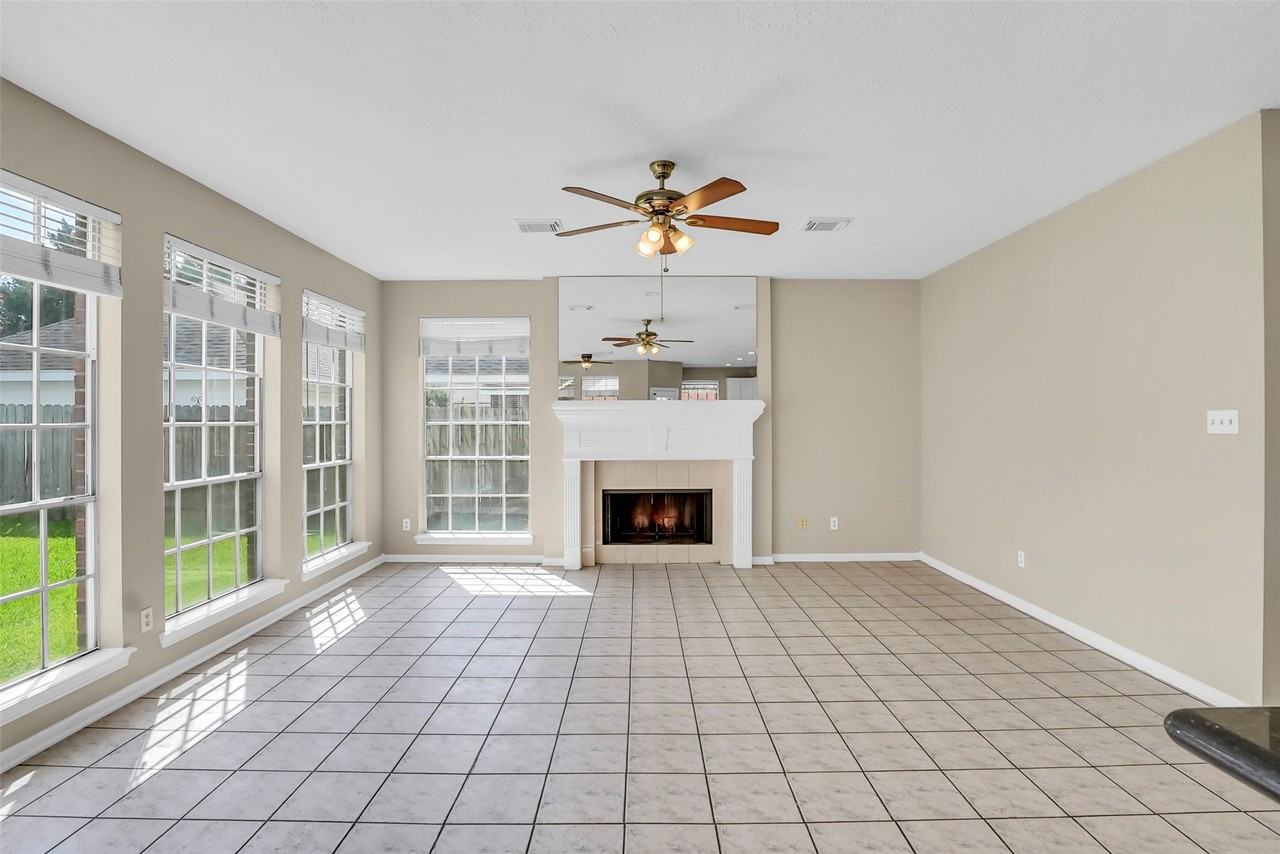 4407 Magnolia Lane #4407 - Photo 3 of 45