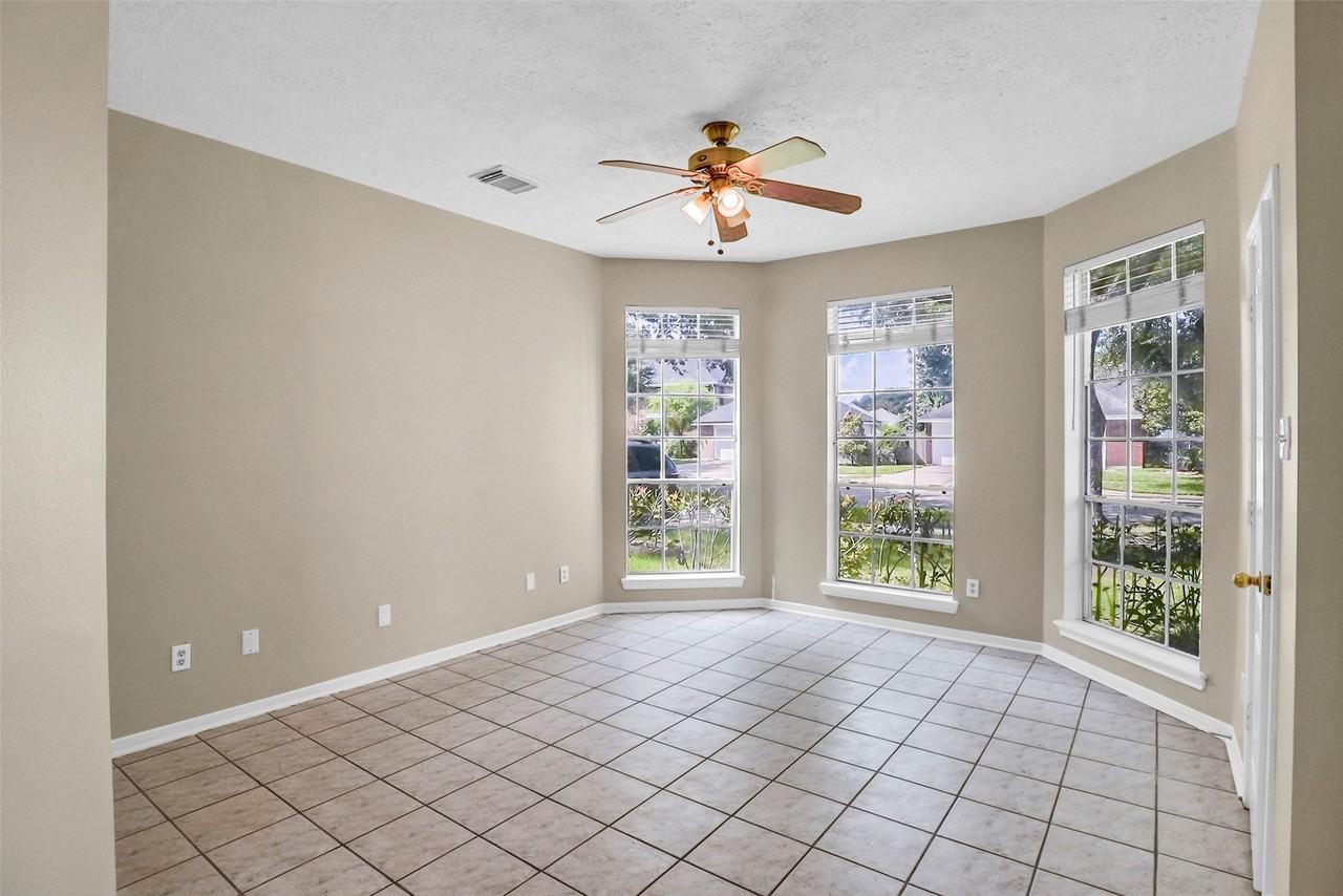 4407 Magnolia Lane #4407 - Photo 7 of 45