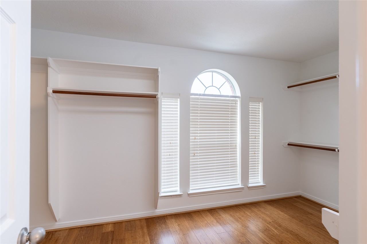 2109 Auburn Shores Drive #2109 - Photo 2 of 33