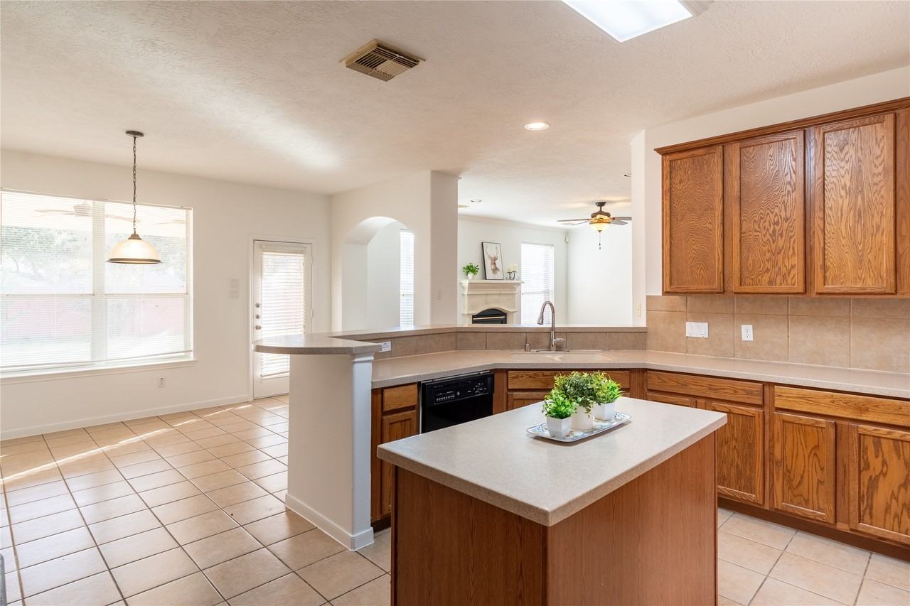 2109 Auburn Shores Drive #2109 - Photo 5 of 33