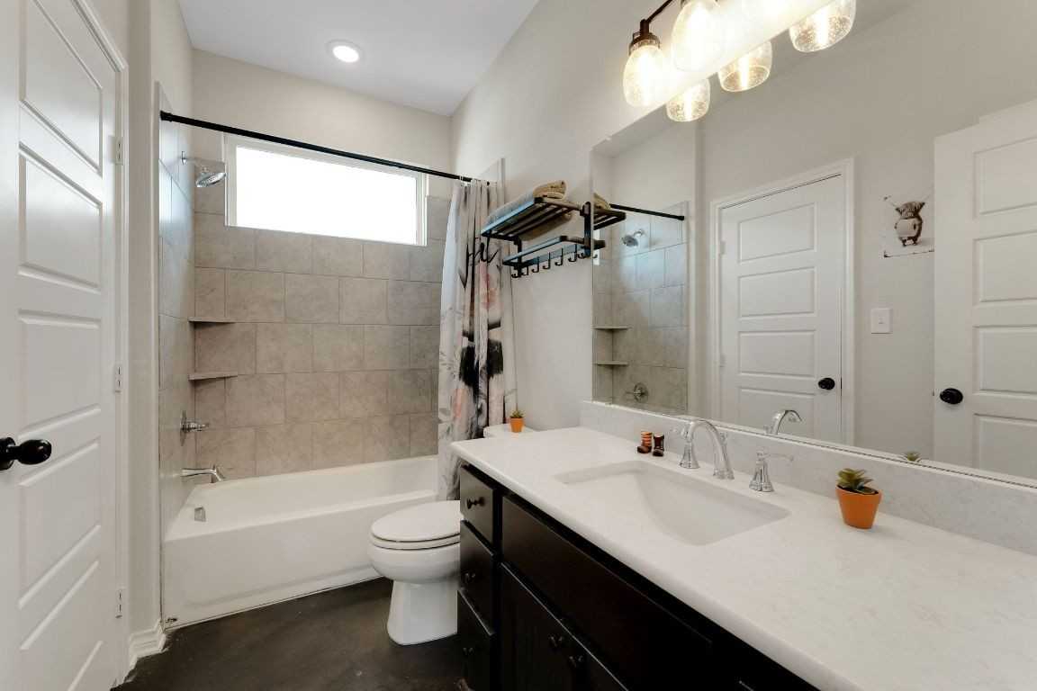 1089 Hidden Hills Drive #1089B