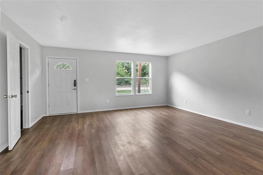 7570 Double Bridge Road #7570 - Photo 5 of 16