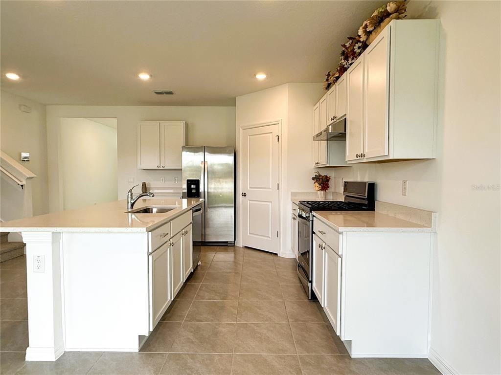 2887 Widewater Way #2887 - Photo 3 of 46