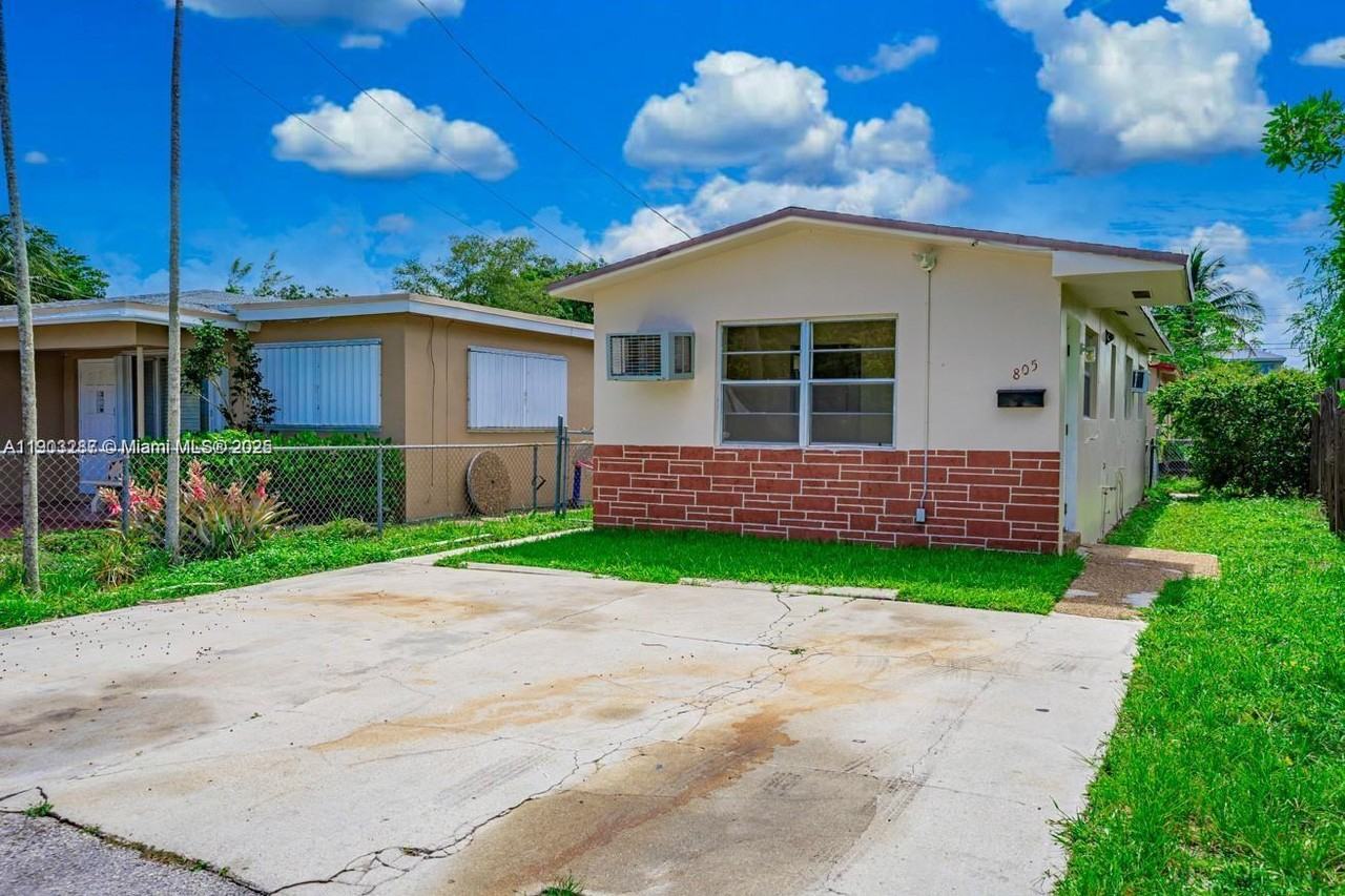 805 Northwest 3rd Terrace #805-1 - Photo 7 of 47