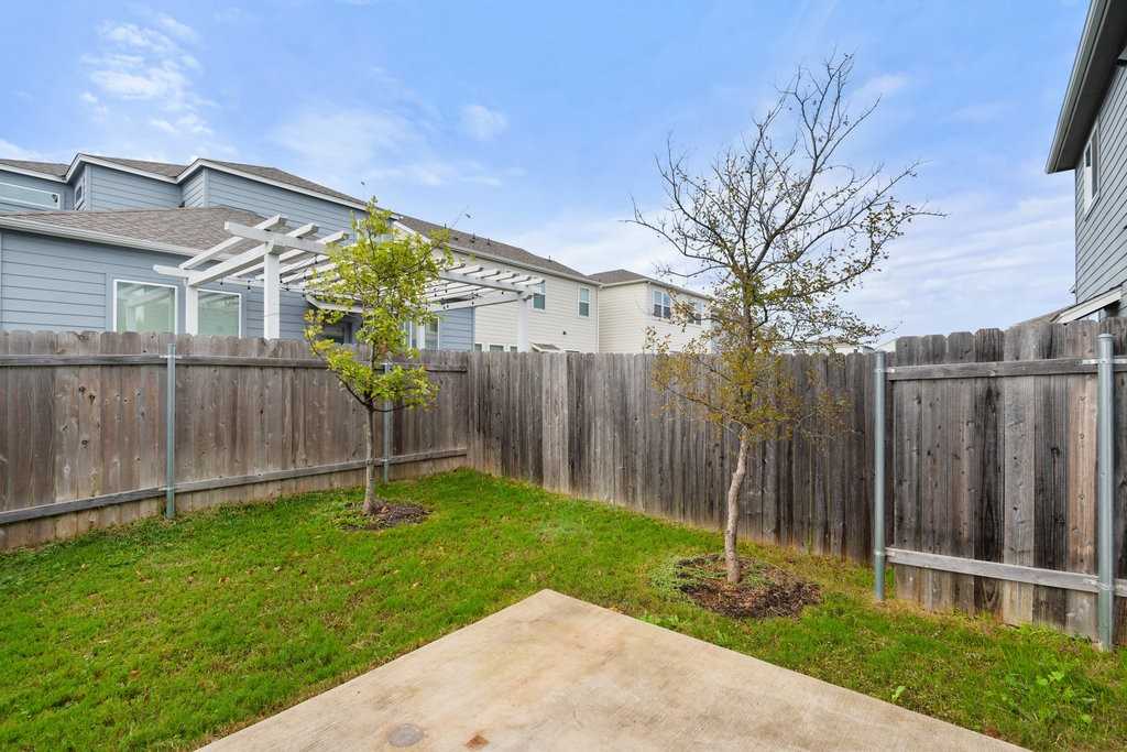 15100 Forum Avenue #15100 - Photo 2 of 36