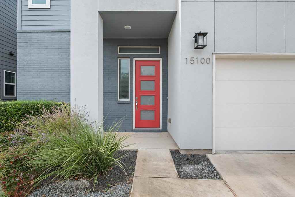 15100 Forum Avenue #15100 - Photo 3 of 36