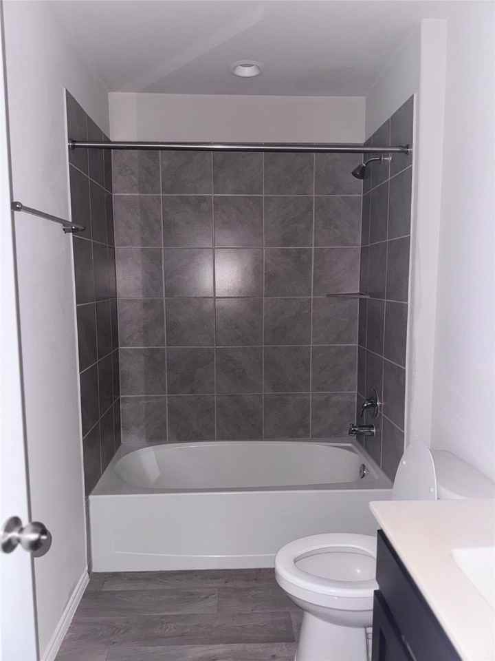 1710 Chase Anchor Court #1710 - Photo 4 of 40