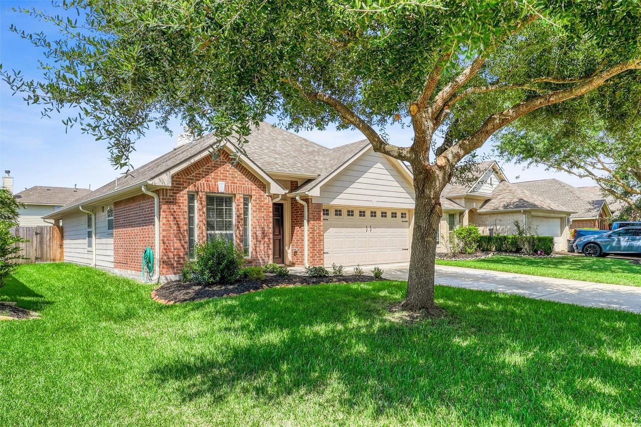 6015 Wildbriar Lane #6015 - Photo 2 of 37
