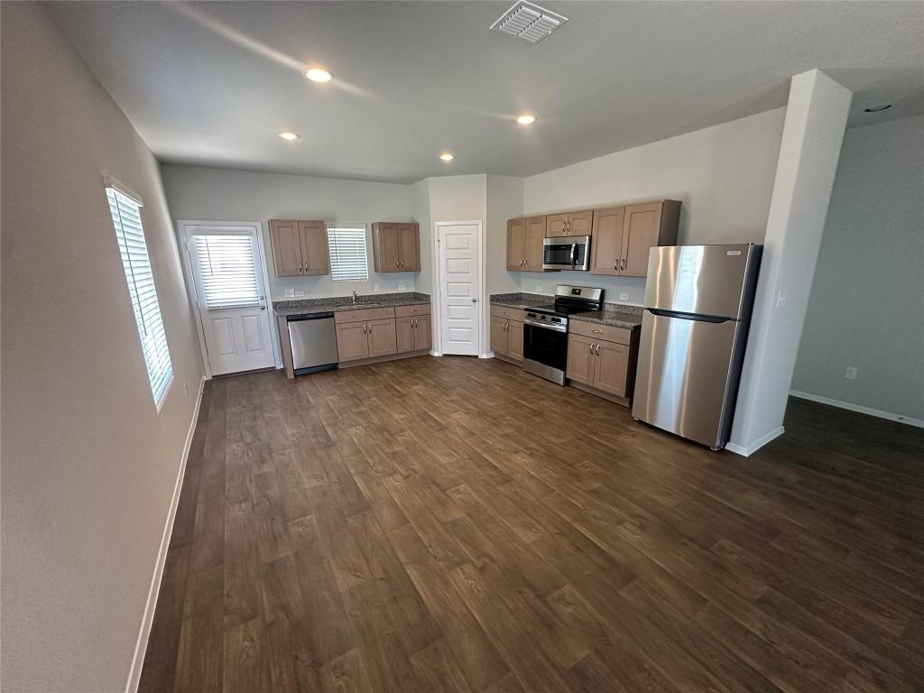 2709 Derwent Drive #2709 - Photo 3 of 15