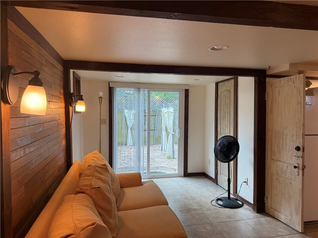 601 East 30th Street #601B - Photo 7 of 15