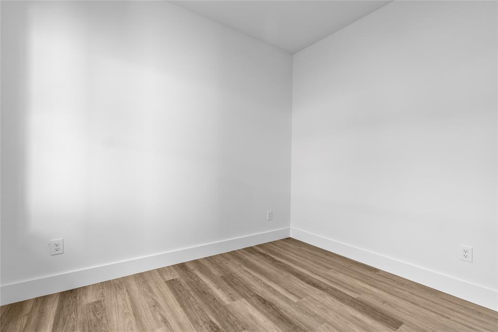 2724 Swanson Street #2724 - Photo 4 of 39