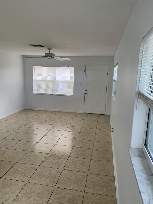 623 92Nd Avenue North, Naples Park, Fl #A - Photo 2 of 15