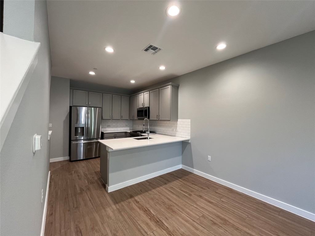 11507 Pastini Cir #11507 - Photo 4 of 33