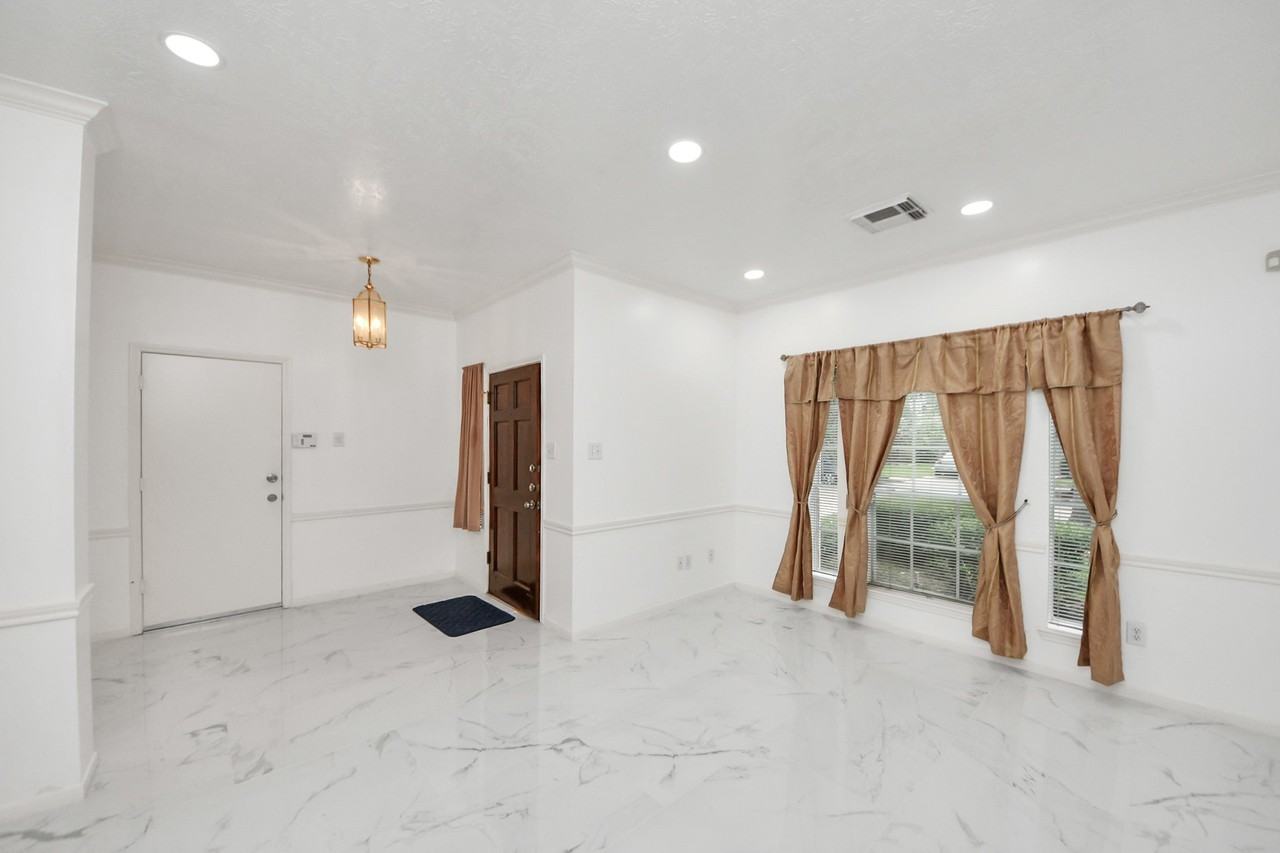 3138 Waters View Dr #3138 - Photo 3 of 46