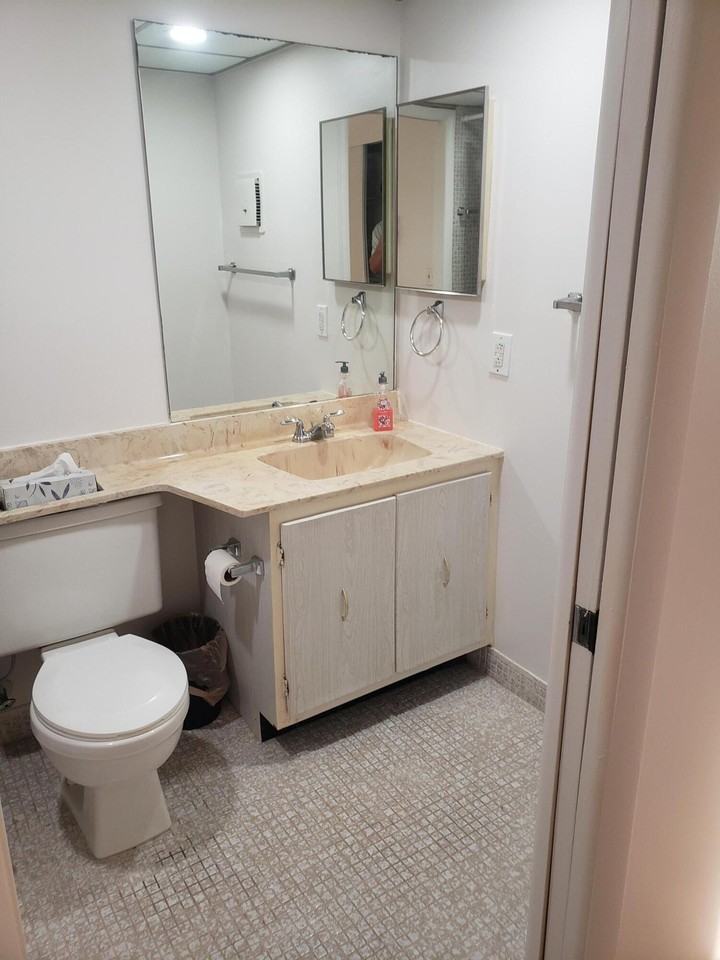 688 Burgundy O #688 - Photo 3 of 21