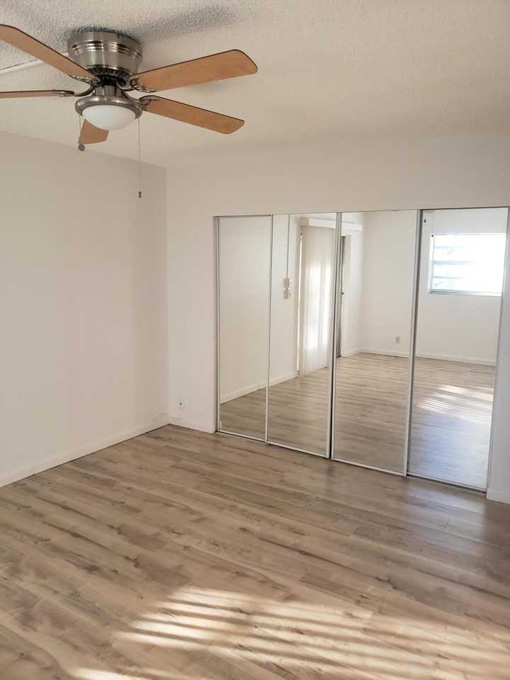 688 Burgundy O #688 - Photo 7 of 21