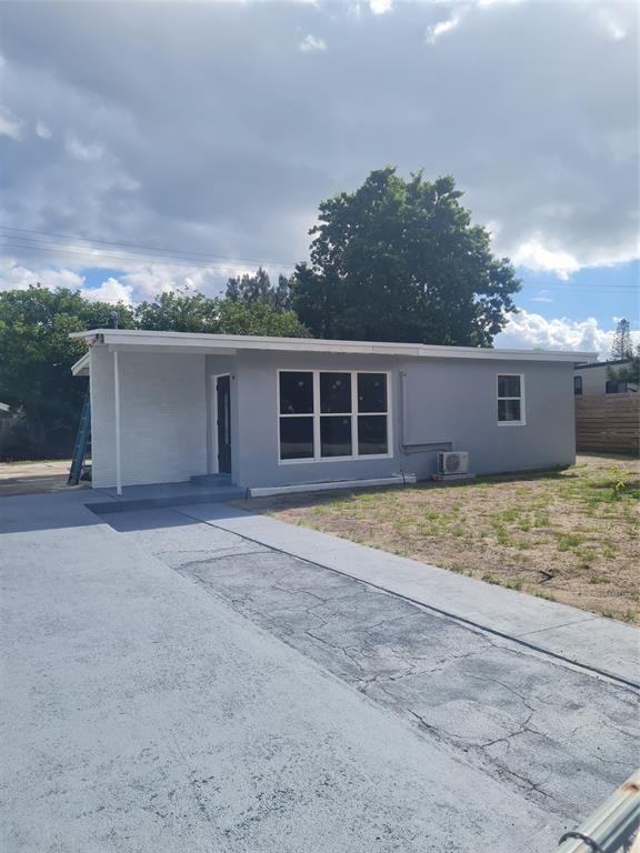 4390 Ne 15th Ter #4390 - Photo 2 of 14