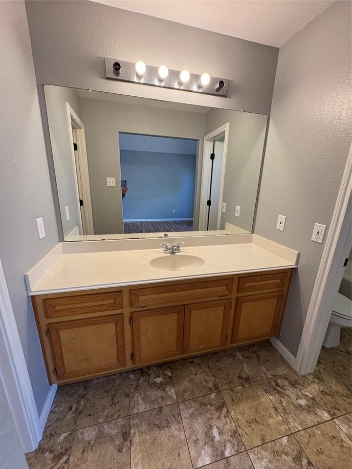 3003 30th St N #3003 - Photo 3 of 24