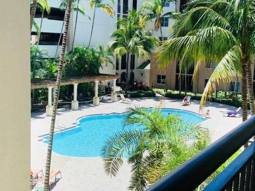 1660 Renaissance Commons Boulevard #1660-2608 - Photo 4 of 31