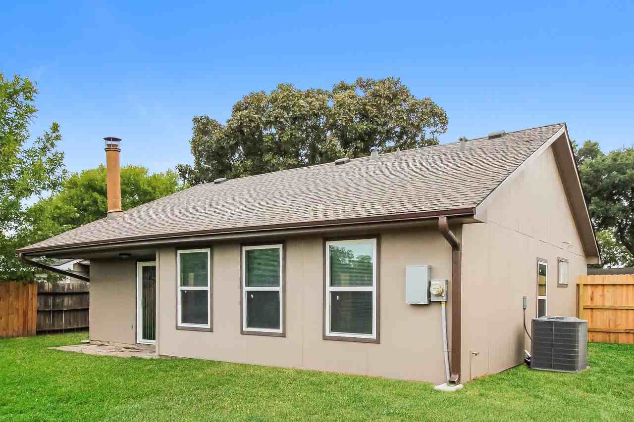 5310 Riverwood Dr #5310 - Photo 2 of 16