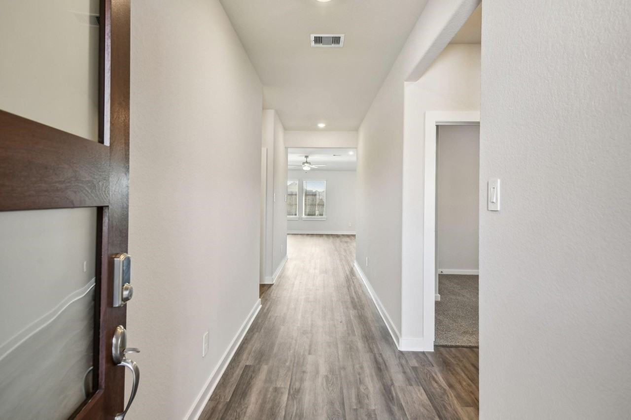 6442 Sugarcane Ln #6442 - Photo 7 of 48