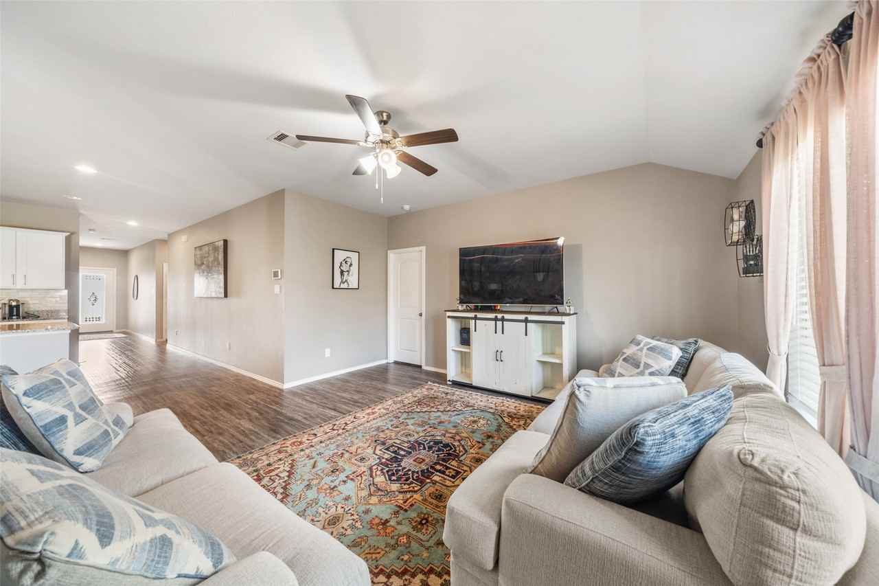 13928 Payette Arbor Ct #13928 - Photo 5 of 23