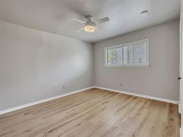 featured image of 7608 Meadow Oaks Dr #7608