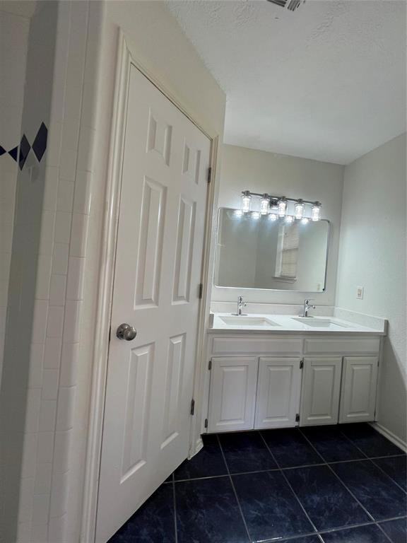 310 Janis Ln #310 - Photo 7 of 12