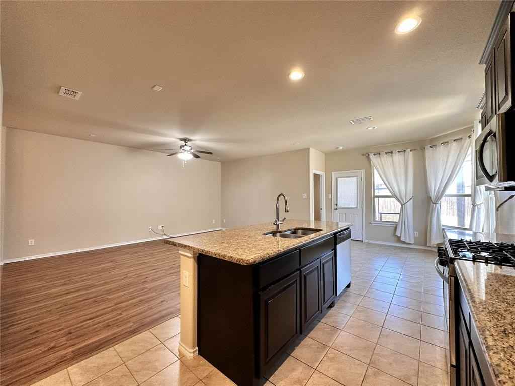 304 Cypress Creek Ln #304 - Photo 3 of 24