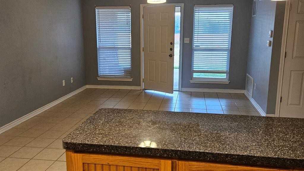 1130 East Ohio Street #1130 - Photo 2 of 17