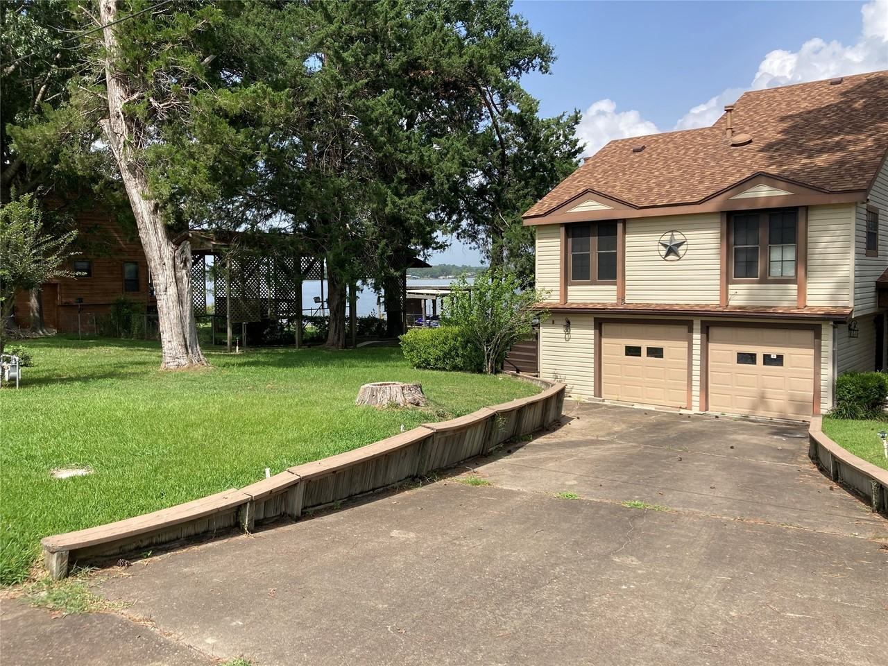 554 Harbor Dr #554 - Photo 6 of 32