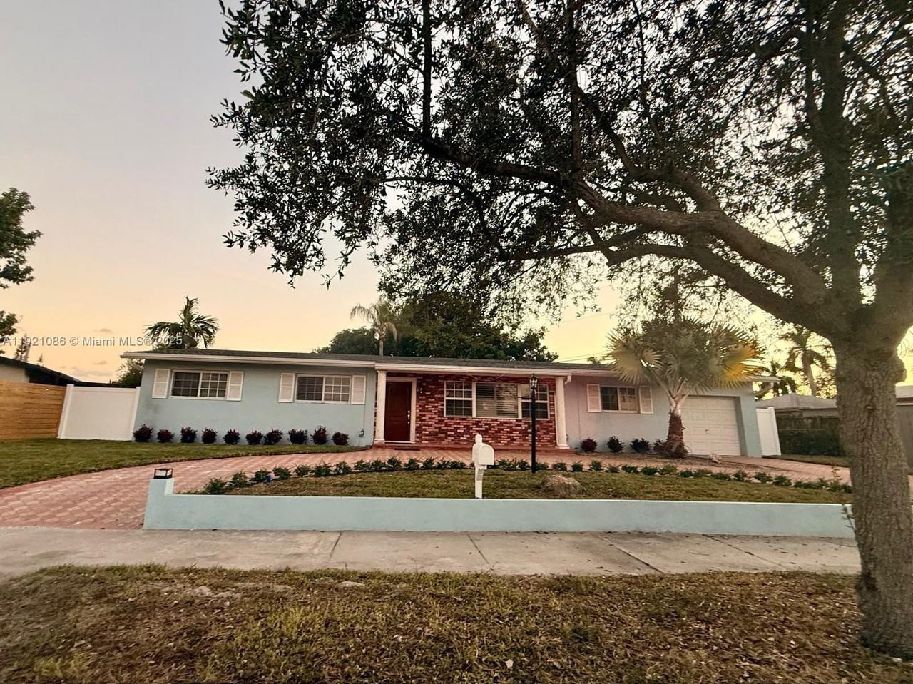 9400 Southwest 193rd Drive